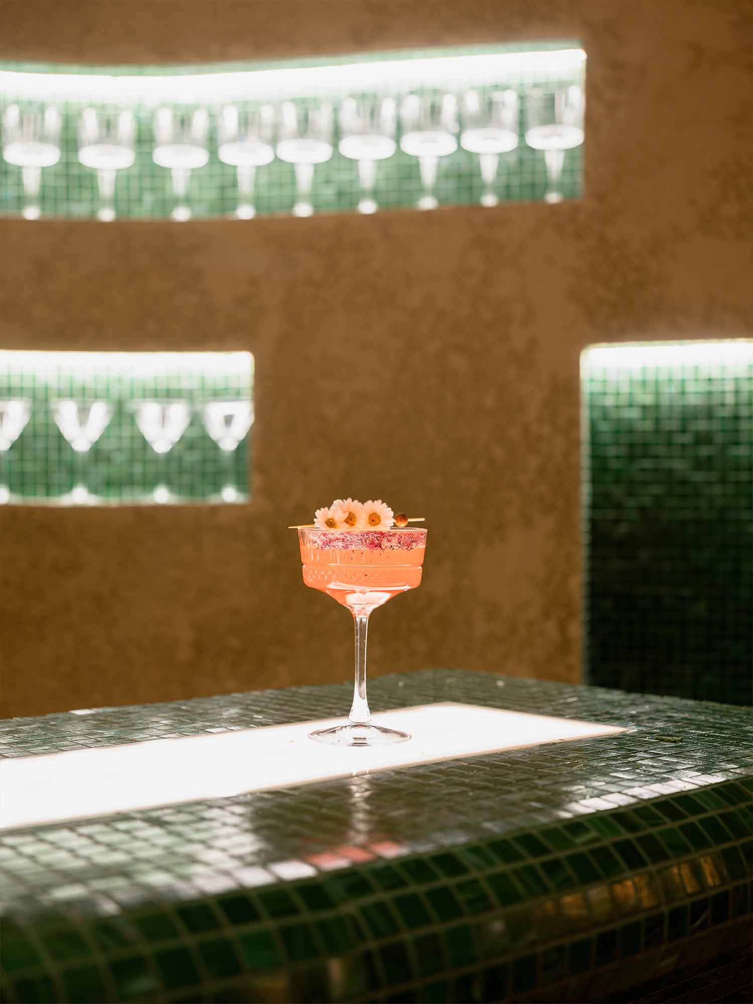 logo-mango_lounge-22